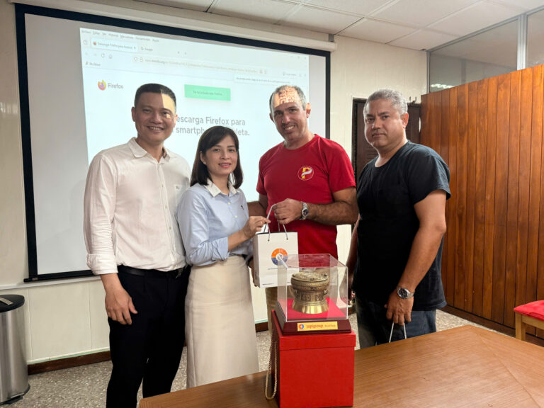 Japigroup làm việc với Tập đoàn Thủy sản Cuba (GEIP)